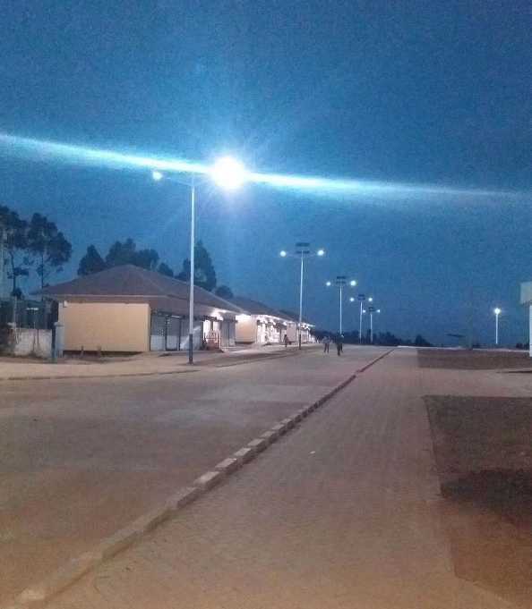 绥芬河市非洲科特迪瓦太阳能路灯工程